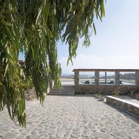 Apartment 1 Bd Gorgeous Rustic Cave With Dreamy Shared Pool Plintri