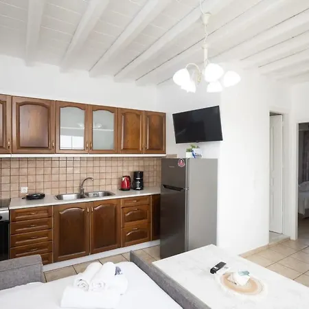Apartment 1 Bd Gorgeous Rustic Cave With Dreamy Shared Pool Plintri
